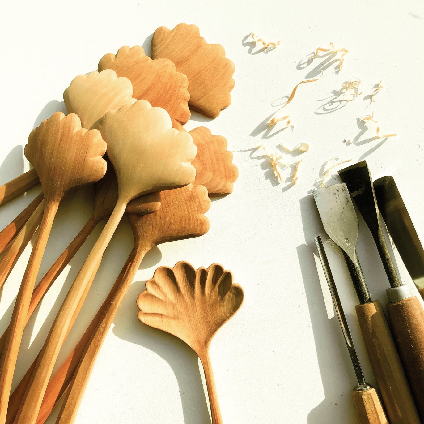 Leaf Salad Server